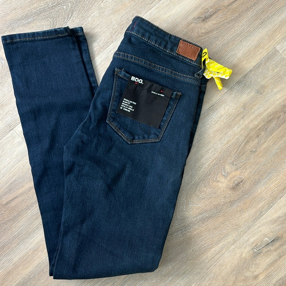 BDG ANKLE SKINNY DARK DENIM JEANS